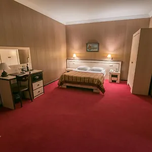 Отель Rikhe Monika